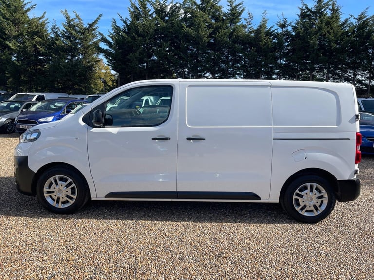 2021 Vauxhall Vivaro 1.5 Turbo D 2700 Dynamic L1 H1 Euro 6 (s/s) 6dr PANEL VAN Diesel Manual