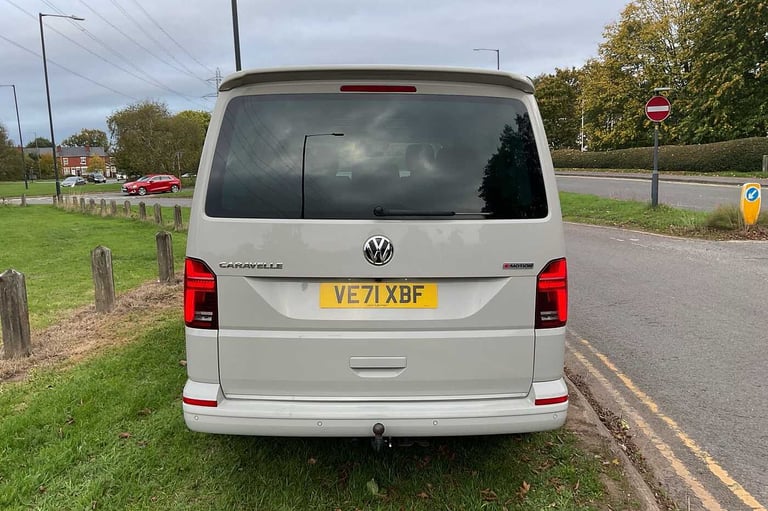 2022 Volkswagen Caravelle 2.0 TDI Executive 204 4MOTION 5dr DSG People Carrier Diesel Automatic