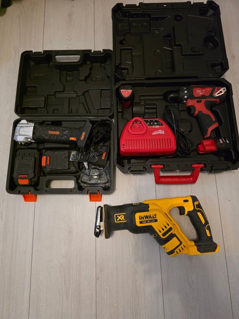 image for  Multitool +cordless milwalkee +recipsaw 