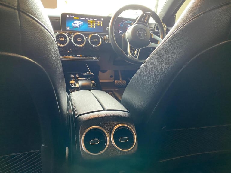 MERCEDES-BENZ A CLASS 1.3 A200 Sport (Executive) 7G-DCT Euro 6 (s/s) 5dr 2019