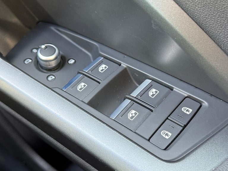 2022 Audi Q3 2.0 TFSI 45 S line Sportback 5dr Petrol S Tronic quattro Euro 6 (s/s) (245  ESTATE P...