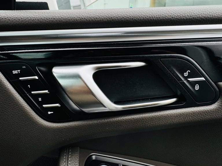 2016 Porsche Macan 3.0 TD V6 S SUV 5dr Diesel PDK 4WD Euro 6 (s/s) (258 ps) ESTATE Diesel Automatic