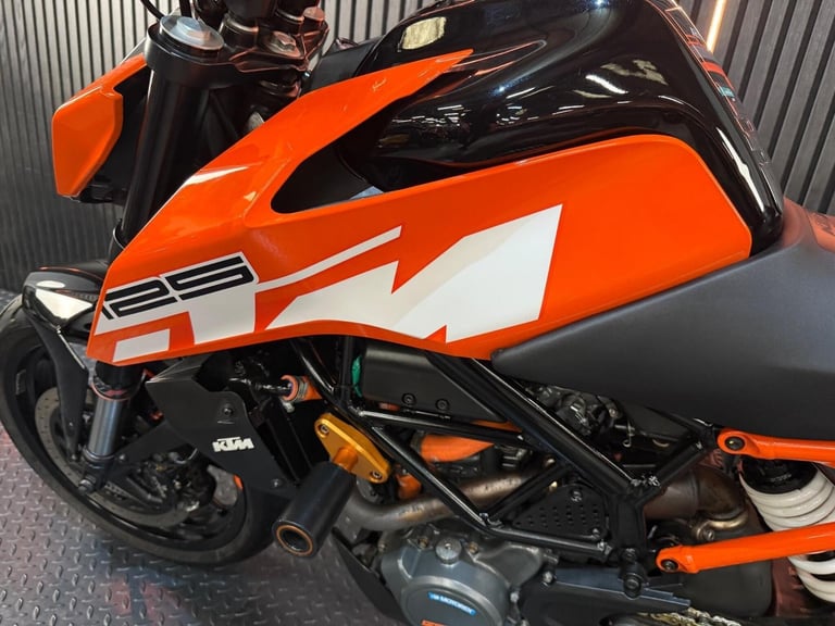 2020 KTM 125 Duke 125 Euro 4
