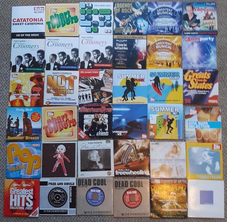 200 cds in cardboard sleeves. the lot for £10.00