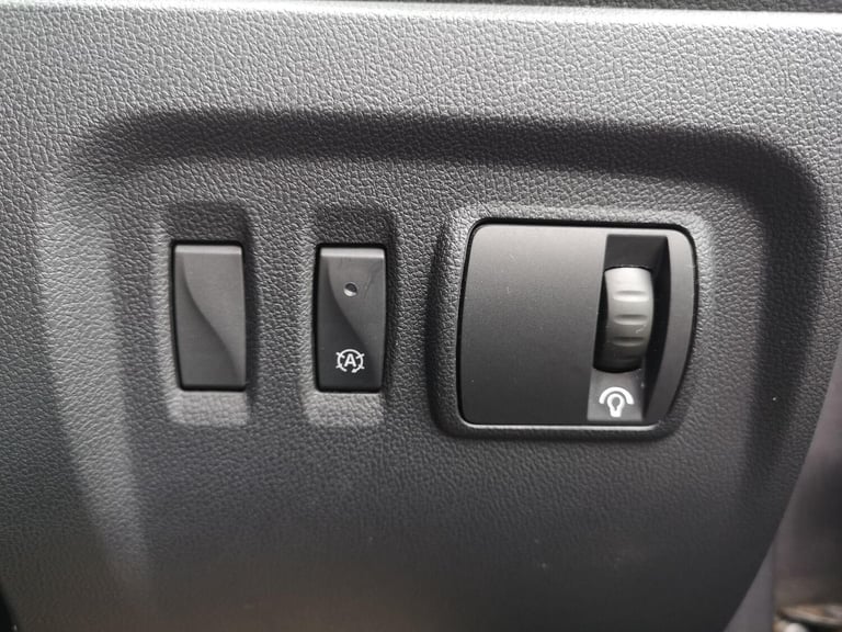 2017 Renault Captur 1.5 dCi ENERGY Dynamique S Nav Euro 6 (s/s) 5dr HATCHBACK Diesel Manual