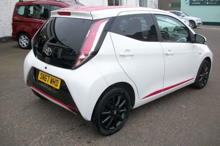  Toyota Aygo 1.0 X-PRESS VVT-I Petrol