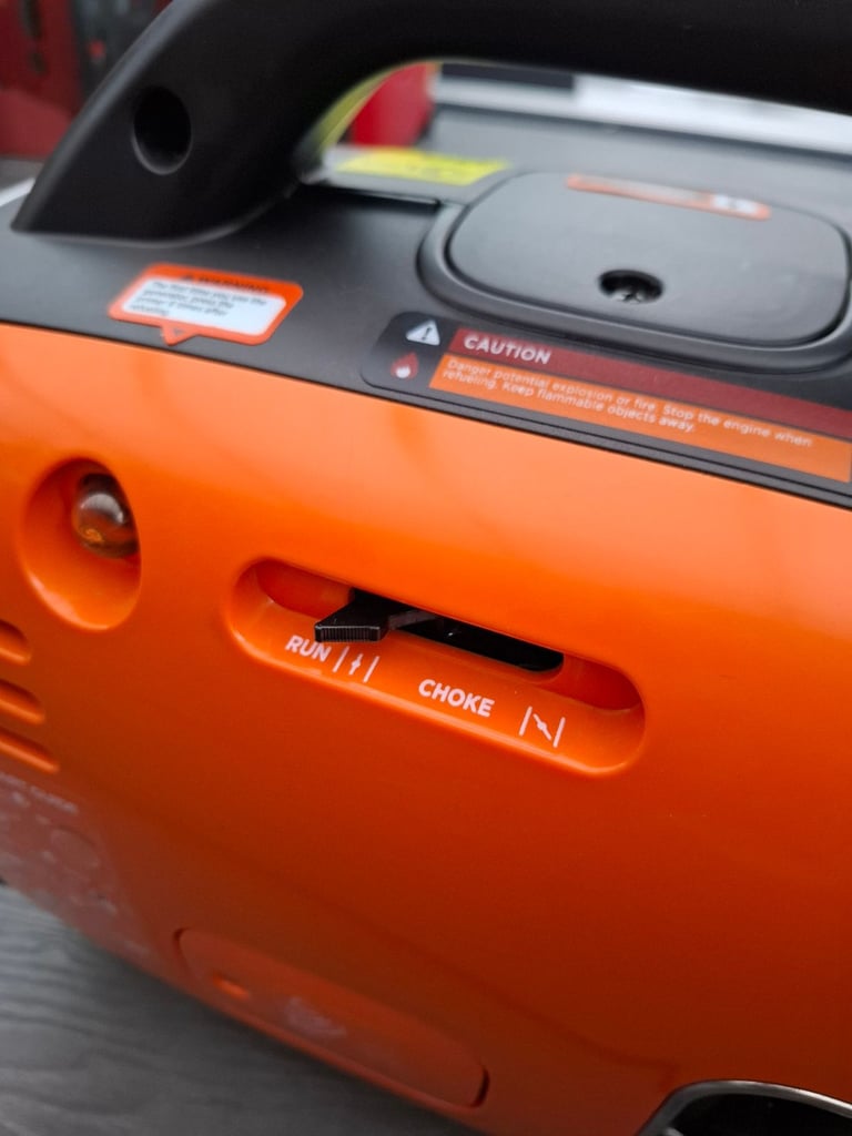 Petrol generator Black + Decker BXGNi900E 4-stroke petrol generator inverter generator 