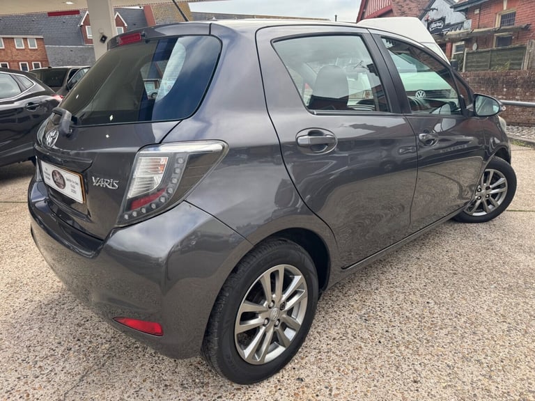 2014 Toyota Yaris 1.33 VVT-I ICON PLUS Hatchback Petrol Manual