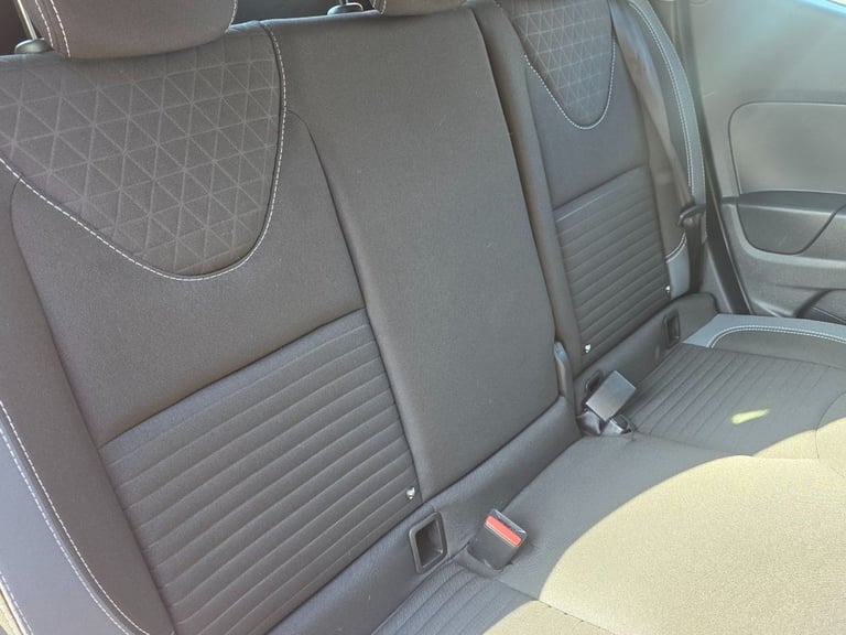 2016 Renault Clio 1.5 dCi Dynamique S Nav Hatchback 5dr Diesel Manual Euro 6 (s/s) (90 ps) Hatchb...