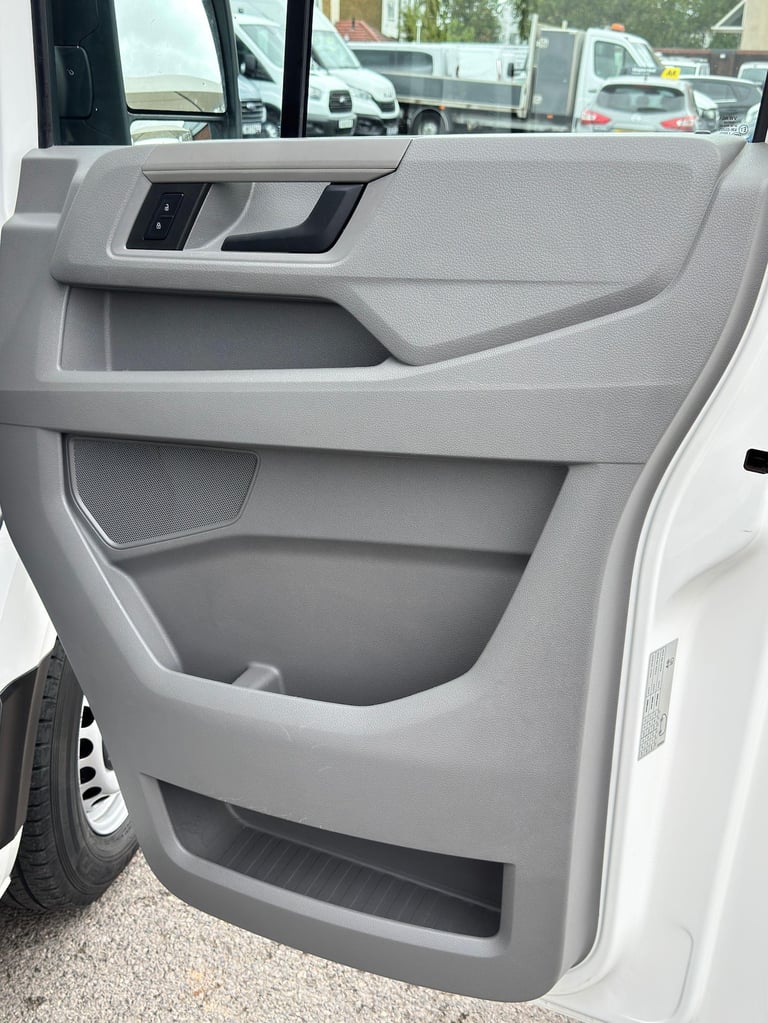 2023 MAN TGE 2.0 3140d LION XS Auto FWD LWB High Roof Euro 6 (s/s) 5dr PANEL VAN Diesel Automatic