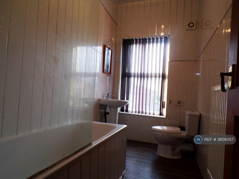 7 bedroom house in Talbot Road, Manchester, M14 (7 bed) (#2656057)