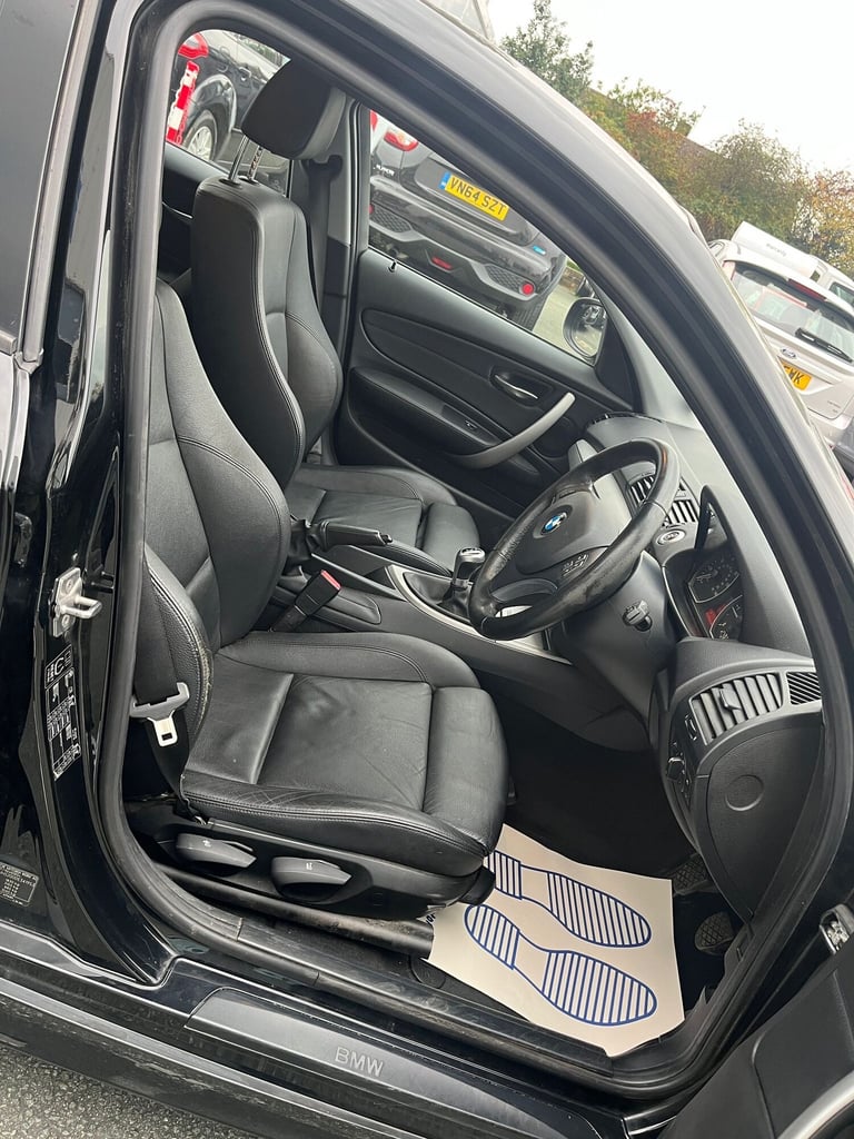 2009 BMW 1 Series 116d Sport 5dr HATCHBACK Diesel Manual