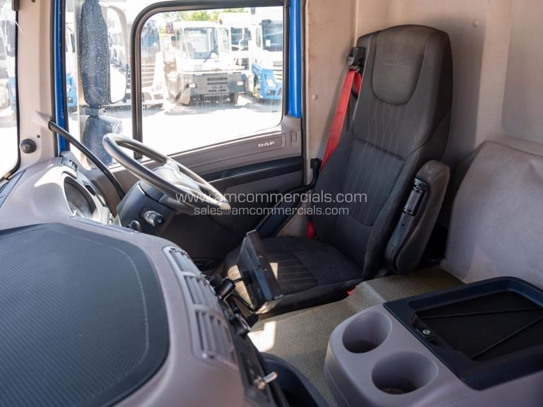 2020 (69) DAF CF 450 CHEESEWEDGE 8X2 32T REARLIFT