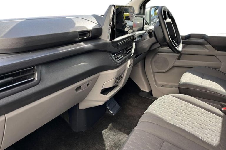 2025 Ford Transit Custom 320 Limited AUTO L2 LWB PHEV Double Cab In Van Petrol FWD 2.5 232ps, HEA...