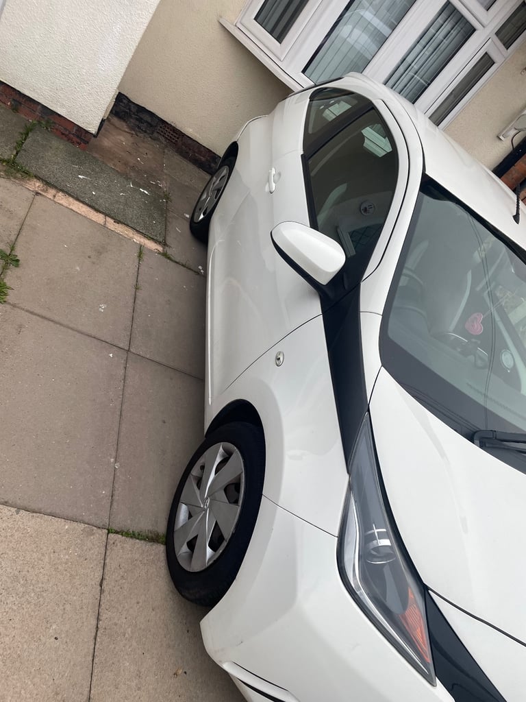 Toyota, AYGO, Hatchback, 2015, Manual, 998 (cc), 3 doors