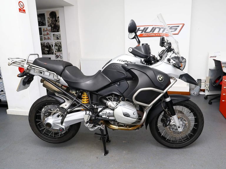 2007 '07 BMW 1200GS Adventure. Öhlins Shock, Akrapovic Pipe, Full Luggage. £6395