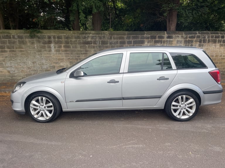 2005 Vauxhall Astra 1.6i 16V Life 5dr ESTATE Petrol Manual - Image 9