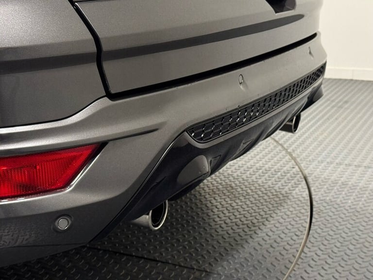  Ford Kuga T EcoBoost ST-Line X SUV Petrol Manual