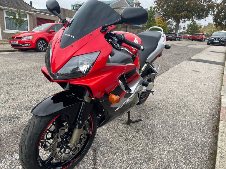 Honda, CBR, 2005, 599 (cc)
