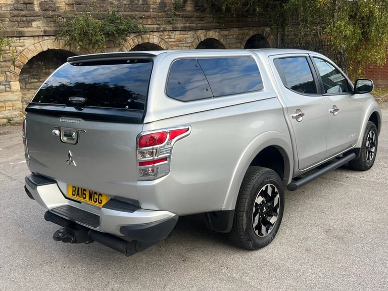 2016 Mitsubishi L200 2.4 DI-D DC Barbarian Pickup Double Cab 4dr Diesel Auto 4WD Euro 5 (178 ps) ...