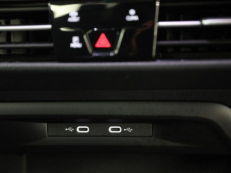 2024 Volkswagen Golf 1.5 TSI Life 5dr HATCHBACK PETROL Manual