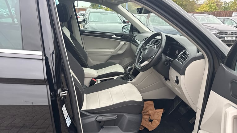 2022 Volkswagen Tiguan 1.5 TSI 150 Elegance 5dr DSG ESTATE PETROL Automatic