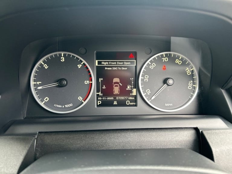 2016 Land Rover Discovery 4 3.0 SD V6 Graphite SUV 5dr Diesel Auto 4WD Euro 6 (s/s) (256 bhp) EST...