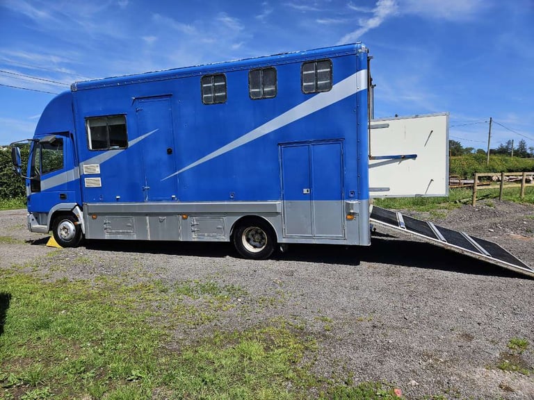 Ford Iveco horse box 7.5t