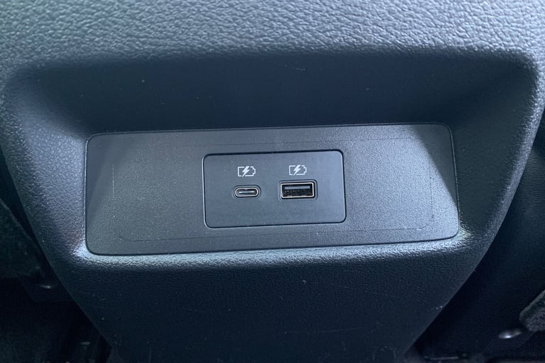 2023 Nissan Qashqai 1.5 E-Power Kuro Edition [Tech Assist] 5dr Auto Hatchback Hybrid Automatic