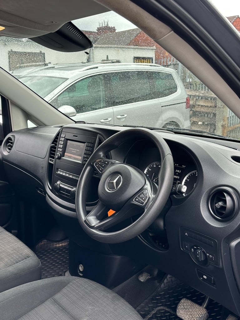 2017 Mercedes-Benz Vito 2.1 116 CDI BlueTEC Sport G-Tronic+ RWD L2 Euro 6 (s/s) 5dr PANEL VAN Die...