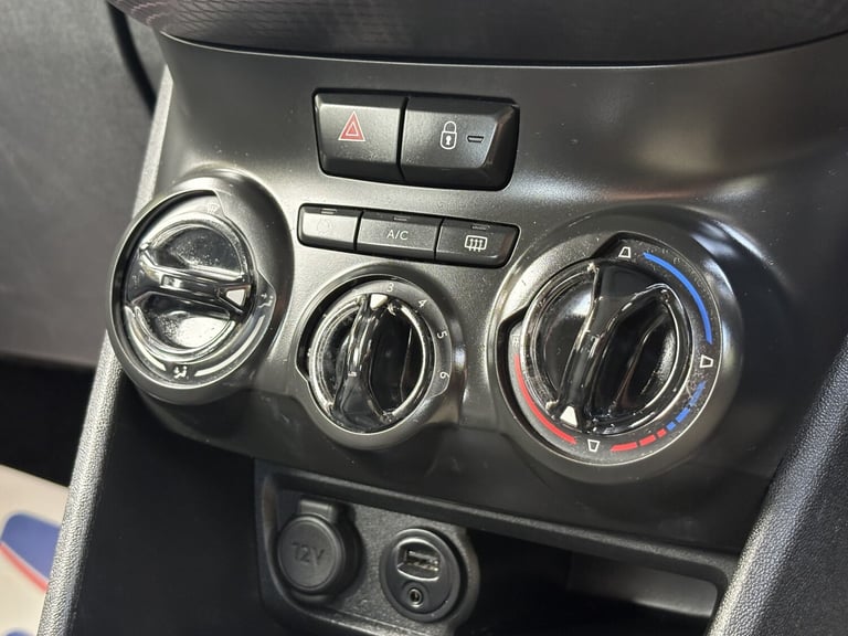 PEUGEOT 208 1.2 PureTech Active 2018