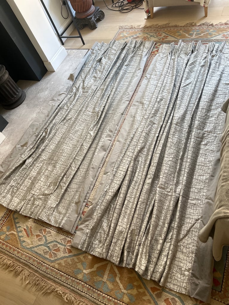 Pair of Neutral lined pinch pleat curtains L220cm x W95cm each