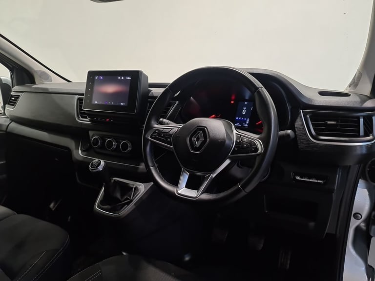 2022 Renault Trafic 2.0 DCI BLUE SL28 SPORT+ L1 H1 150 BHP SWB Panel Van Diesel Manual