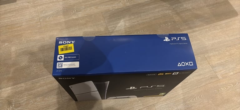 PS5 digital 825gb sealed