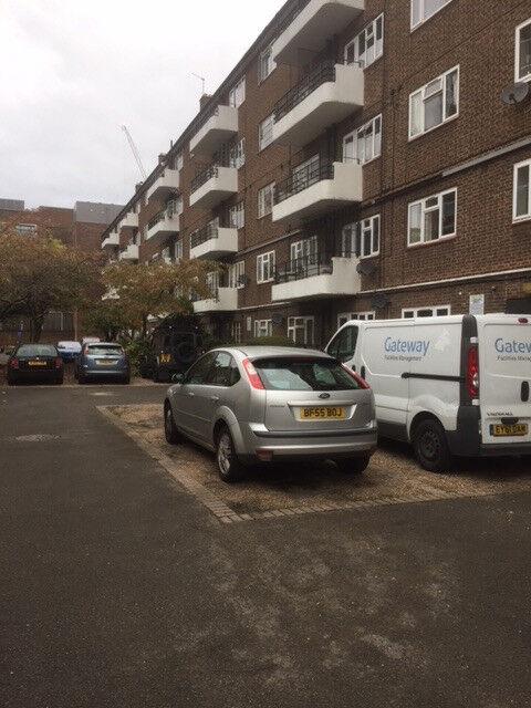 PARKING SPACE TO RENT IN PRIVATE QUIET RESIDENTIAL CAR PARK - 5 MINS WALK FROM OLD ST TUBE ZONE 1