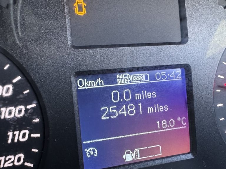 2023 Mercedes-Benz Sprinter 2.0 315CDI 3.5t. 4.2m Luton Tail Lift L3 Lwb, Air Con, Eu 6 150Bhp Lu...