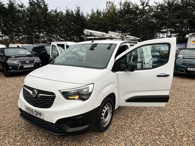 2019 Vauxhall Combo 1.6 Turbo D 2300 Edition L1 H1 Euro 6 (s/s) 4dr PANEL VAN Diesel Manual