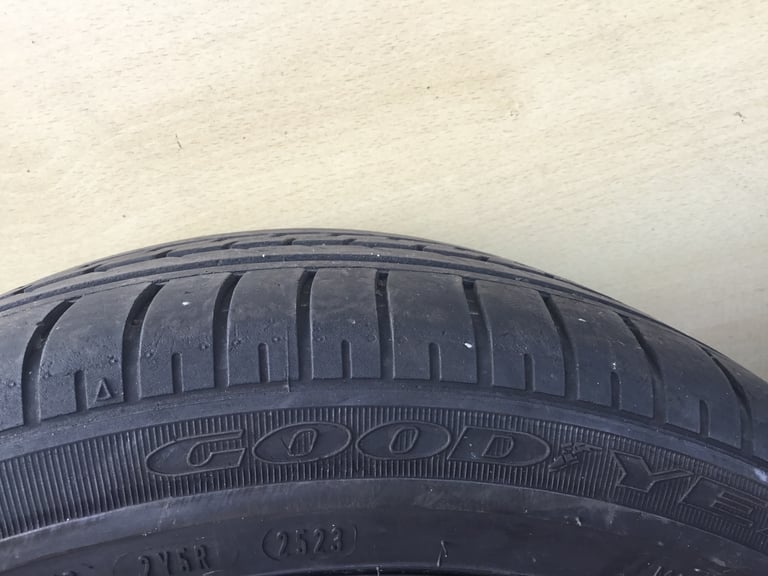 Bmw 17” alloys 5x120 wheels and tyres