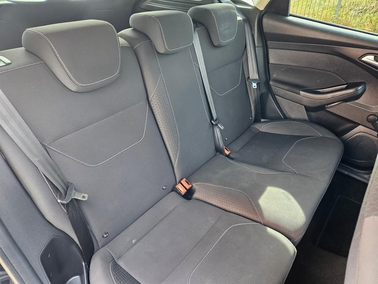 Ford Focus 1.0 EcoBoost zetec. Very clean with service history