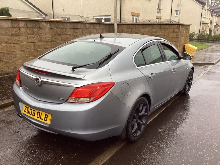 Vauxhall, INSIGNIA, Hatchback, 2009, Manual, 1956 (cc), 5 doors
