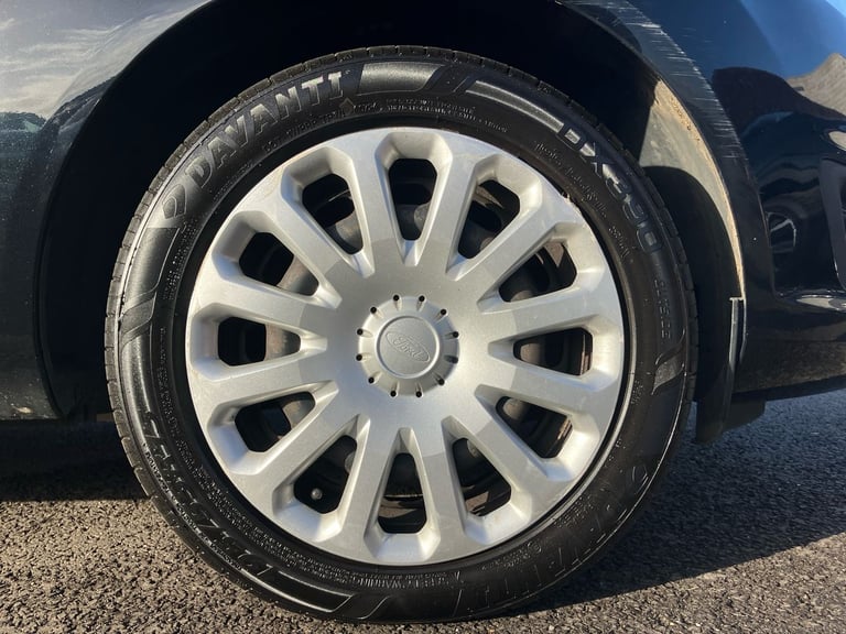 2015 Ford Fiesta 1.5 TDCi Style 5dr Hatchback Diesel Manual