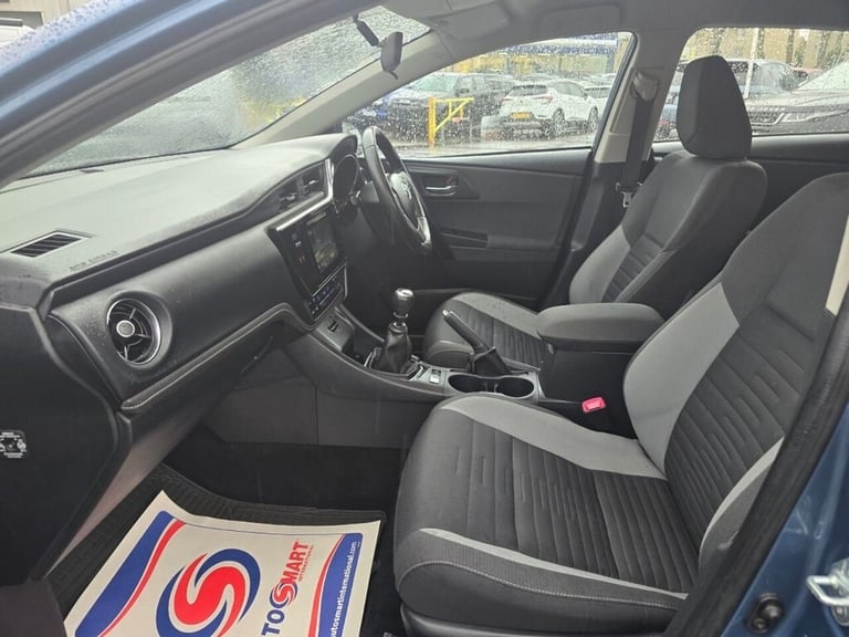 2016 Toyota Auris 1.6 D-4D ICON 5d 110 BHP Hatchback Diesel Manual