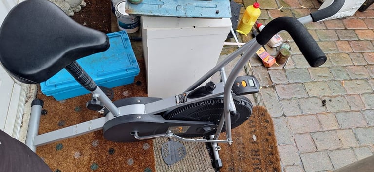 image for V Fit Elliptical Training Machine 