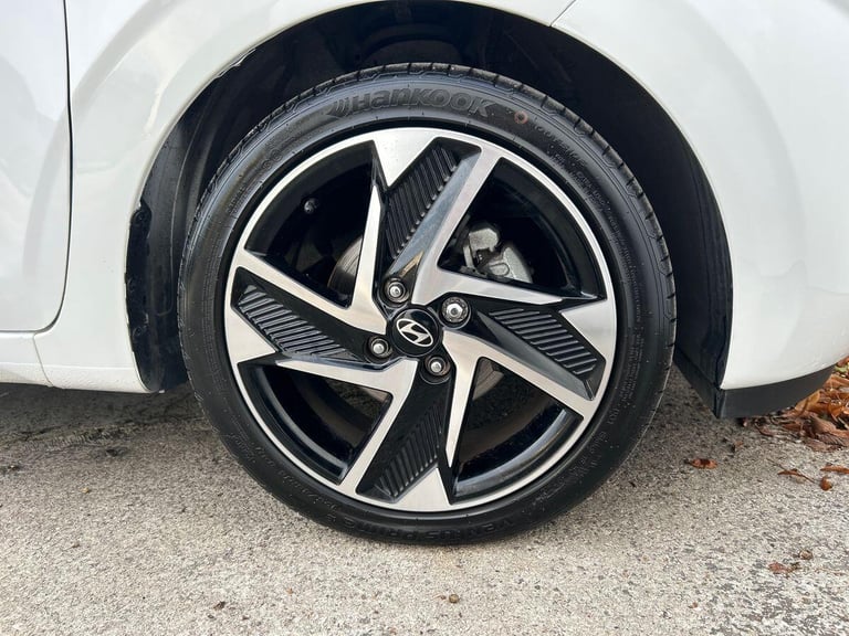 2024 Hyundai i10 1.0 Premium Hatchback 5dr Petrol Auto Euro 6 (s/s) (63 ps) Hatchback PETROL Auto...
