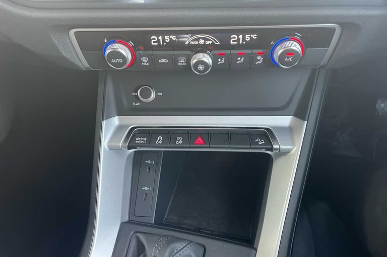 2025 Audi Q3 35 TFSI Sport 5dr S Tronic SUV Petrol Automatic