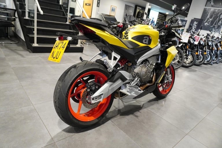 Aprilia Tuono 660, 2024, Yellow with just 1166miles