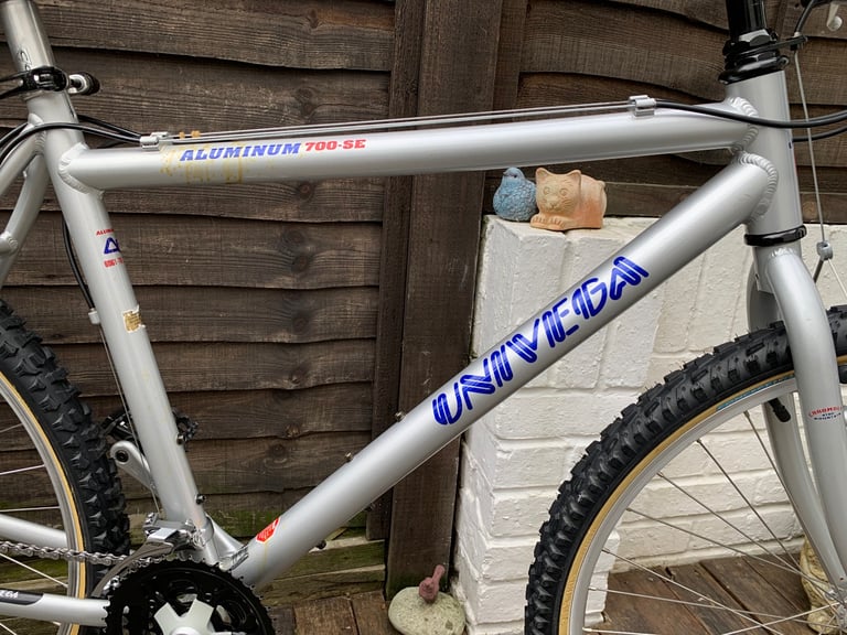 Retro Univega Aluminium 700 SE 26” Wheel Mountain Bike (Fully Serviced)