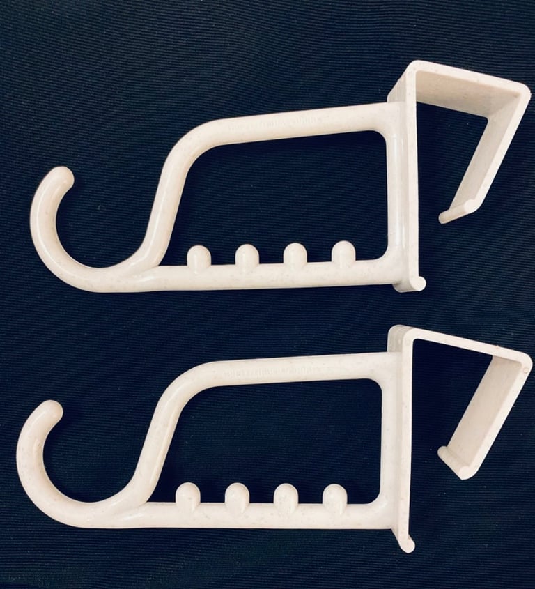 image for 2 Overdoor hangers New 