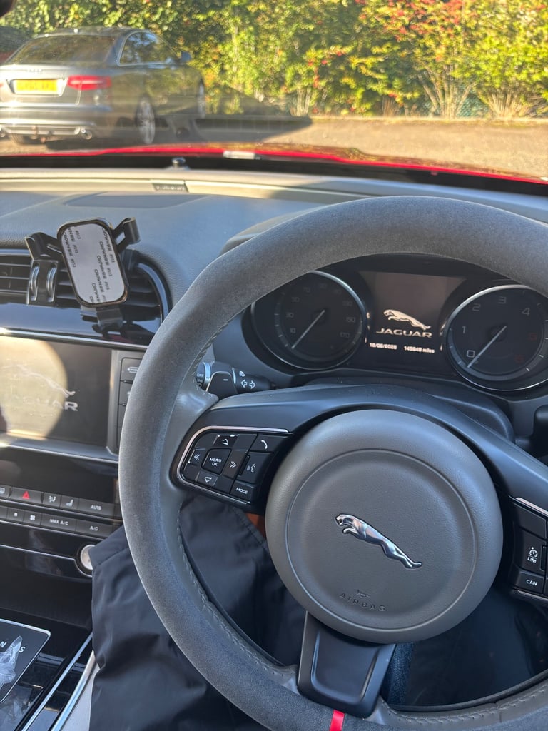 Jaguar, XE, Saloon, 2015, automatic, 1999 (cc), 4 doors