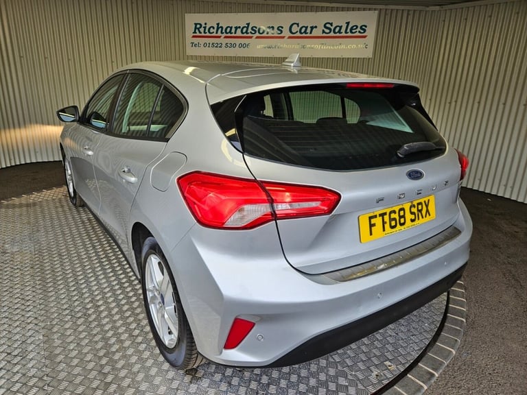 2019 Ford Focus 1.0T EcoBoost Zetec Hatchback 5dr Petrol Manual Euro 6 (s/s) (100 ps) Hatchback P...